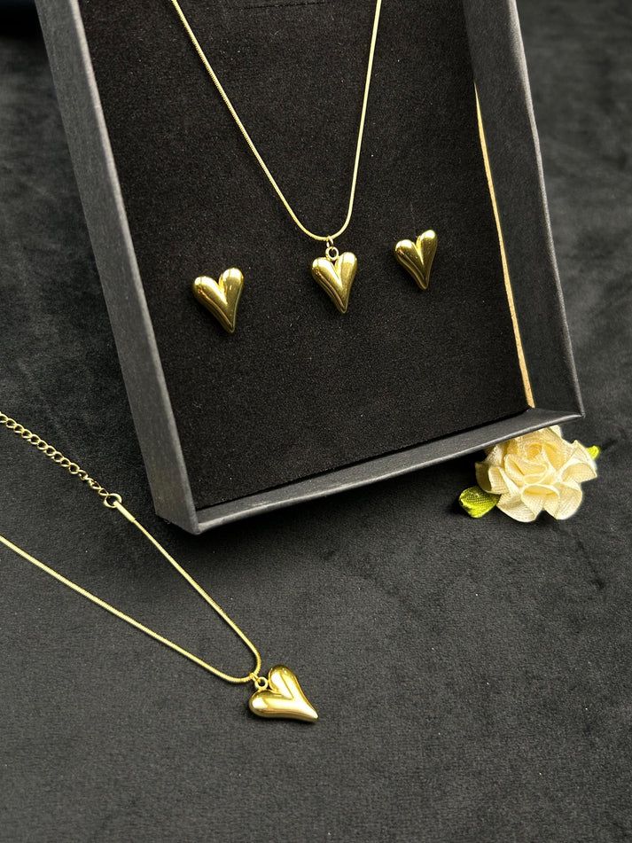 The Golden Puffed Heart Set